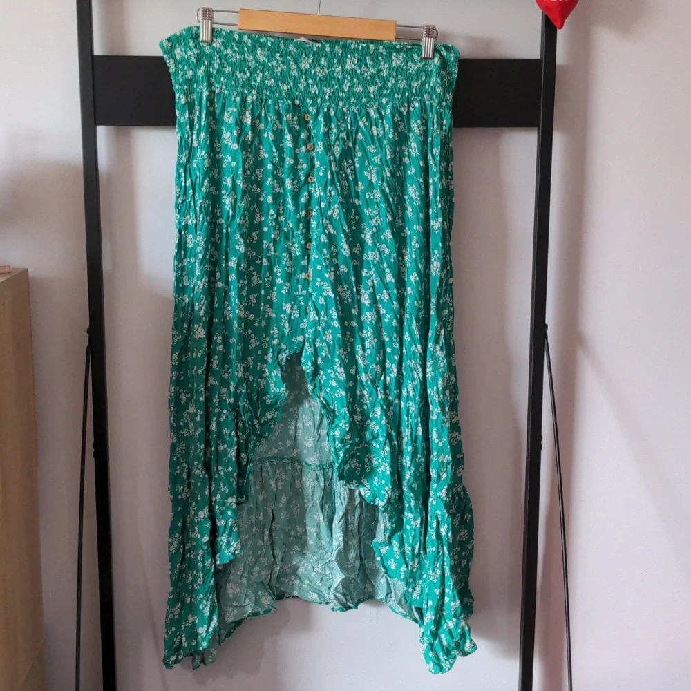 You and All green high-low skirt in AU 18 - Picture 1 of 4